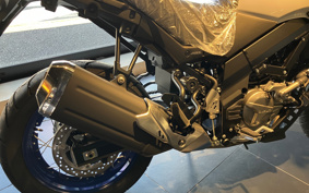 SUZUKI V-STROM 650 XT ABS C733M