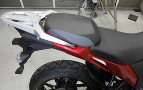 SUZUKI Vストローム250SX EL11L