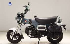 HONDA DAX 125 2017 JB04