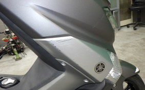 YAMAHA N-MAX SED6J
