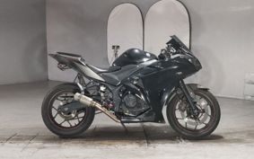 YAMAHA YZF-R25 RG10J