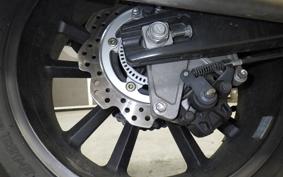 HONDA NM4 VULTUS -02 2015 RC82