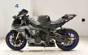 YAMAHA YZF-R1 2019