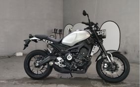 YAMAHA XSR900 RN46J