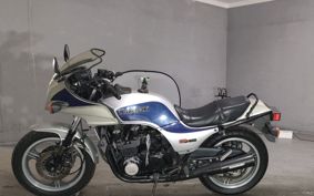 KAWASAKI GPZ750 1983 ZX750A