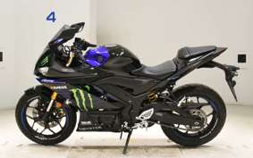 YAMAHA YZF-R25 2024 RG43J
