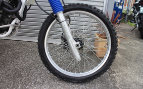 HONDA XR600R 1990 PE04