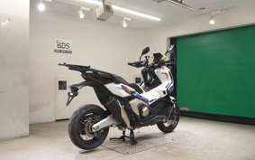 HONDA X-ADV 750 2025 RH21