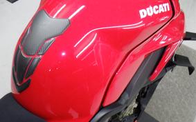 DUCATI STREETFIGHTER V4 S 2021