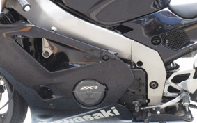 KAWASAKI ZXR400 1996 ZX400L