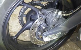 TRIUMPH STREET TRIPLE 85 2013