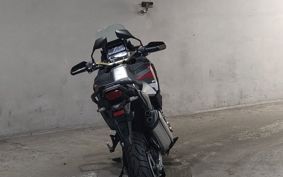 HONDA CRF1100L AFRICA TWIN 2026 SD15
