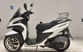 YAMAHA TRICITY 125 2007 SE82J