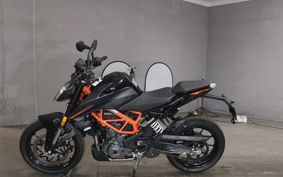 KTM 390 DUKE 2024 JPJ40