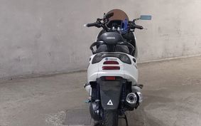 YAMAHA MAJESTY 125 SE27