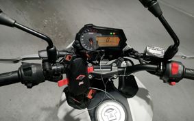 BENELLI TNT125 ..