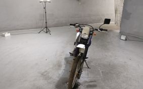 SUZUKI DJEBEL200 SH42A