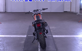 YAMAHA TW200