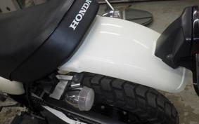 HONDA APE 50 2013 AC16