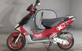 KYMCO SUPER 9S ..