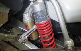 HONDA X4 LD 2000
