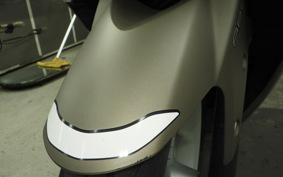 YAMAHA N-MAX 2023 SE86J