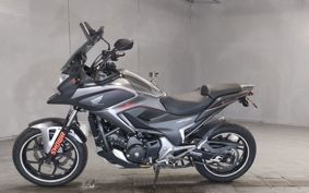 HONDA NC750X RC72