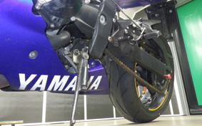 YAMAHA YZF-R1 2004