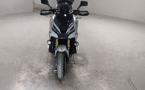 HONDA X-ADV 750 RH10