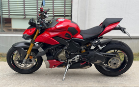 DUCATI  DUCATI  STREET  FIGHTER V4S 2022 1F00