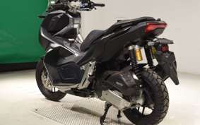 HONDA ADV150