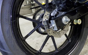 SUZUKI GSX-S150 2013