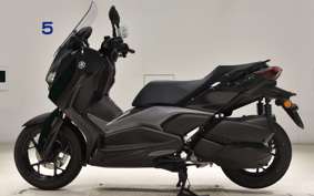 YAMAHA X-MAX 250