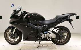 HONDA VFR800F 2018 RC79