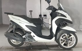 YAMAHA TRICITY 125 SE82J