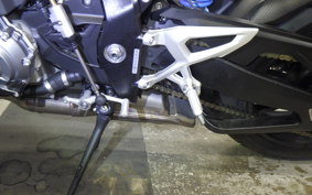 BMW M1000R 2023