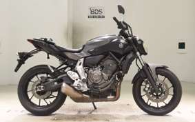 YAMAHA MT-07 2015 RM07J