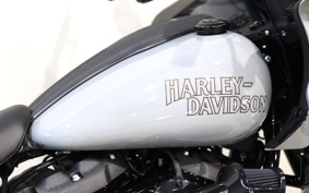 HARLEY FXLRST 2025 YXZ
