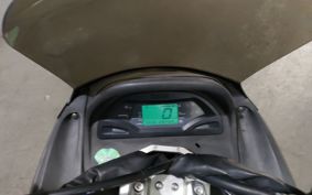 YAMAHA MAJESTY 125 SE27