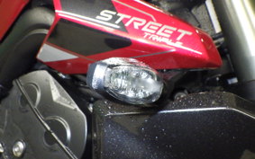 TRIUMPH STREET TRIPLE RS 2025