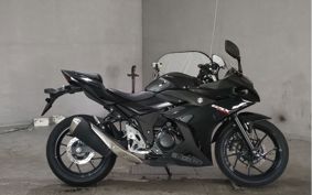 SUZUKI GSX250R DN11A