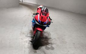 HONDA CBR600RR 2021 PC40