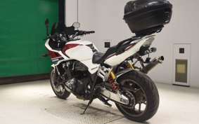 HONDA CB1300SB SUPER BOLDOR 2015