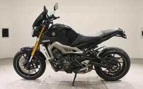 YAMAHA MT-09 2014 RN34J