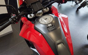 BMW F900XR 2025 0R01