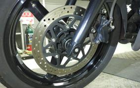 SUZUKI GSR250