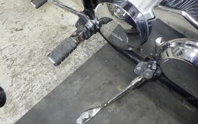 HONDA SHADOW 400 CUSTOM 2011 NC45