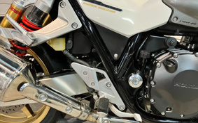 HONDA CB1300 SUPER  BOL DOR ABS 2013 SC54