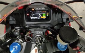 HONDA CBR600RR PC40