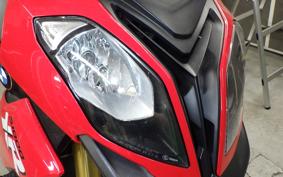 BMW S1000XR 2015